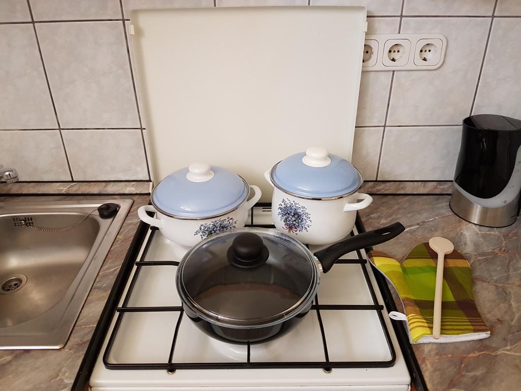 Apartman Kaszas Central Mosonmagyarovar Exterior photo