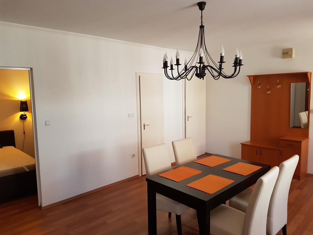 Apartman Kaszas Central Mosonmagyarovar Exterior photo
